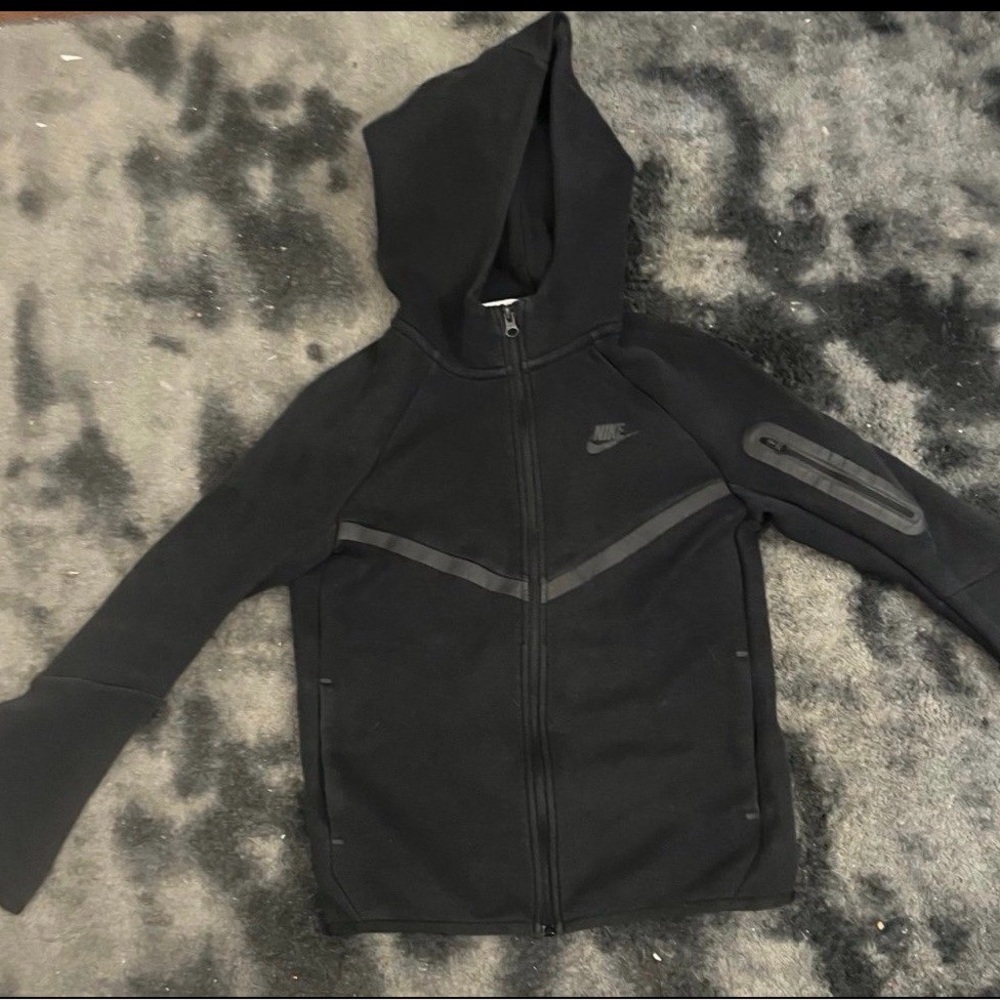 Nike Black Full-Zip Hoodie